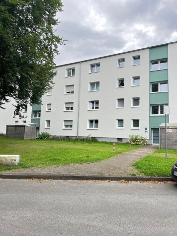 Schöne 2-Zimmer-Wohnung mit großem Balkon in energetisch modernisiertem Haus, 59494 Soest, Etagenwohnung